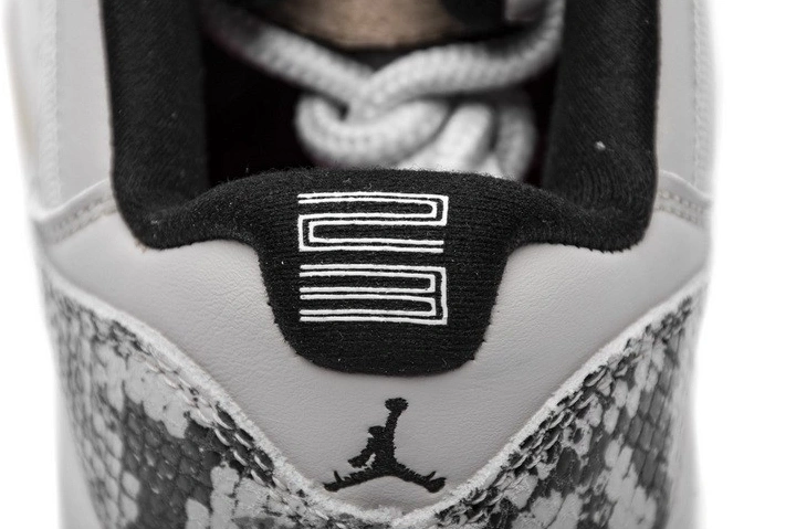  Bone CD6846-002 Low Snake Jordan Retro 11 Light 0511